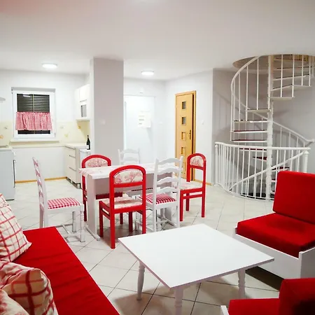 Holiday home Niewinne - Burgundia