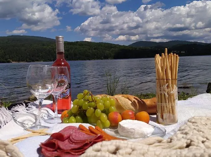 Semesterbostad Niewinne - Burgundia *